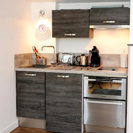 Contemporain A Cognac, 50 M² - Parking. Cognac